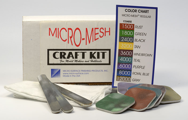 picture of brick with scratches